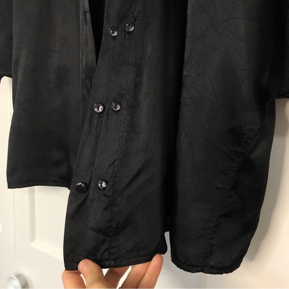 Vintage 80s Mariposa cropped black satin button up blouse / S - Picture 5 of 9